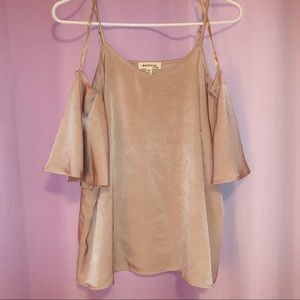Off the shoulder top (MONTEAU)